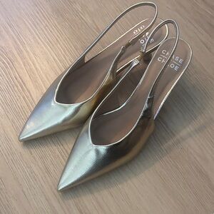 Chase + Chloe Metallic Gold Pointed Heels